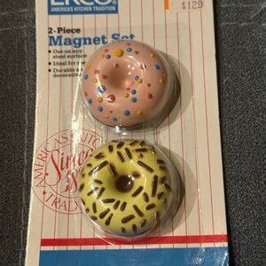 Whimsical 1986 Ekco Donut Kitchen Magnet new in package